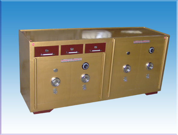 B200K4Ç3M2A6BMALTIN 200 MERSİN TARSUS BANKO TİPİ ÜÇ ÇEKMECELİ KUYUMCU KASASI 90*200*60CM 2 TON ( 2999€ )+KDV ADRESE TESLİM