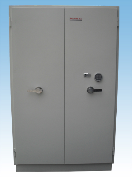 0200AGM TÜRKMENİSTAN OFİS TİPİ ANAHTARLI ÇİFT KAPILI YANGINA DAYANIKLI AK-74/ MODEL 25 KALAŞNİKOF KAPASİTELİ VE MÜHİMMAT DOLAPLI TÜFEK KASASI (  DIŞ  YÜKSEKLİK.195*EN.120*DERİNLİK.45CM )( İÇ 180*110*28CM ) 554 LT 400KĞ ( 2.995€ )+KDV ADRESE TESLİM