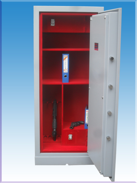 017A2 EDİRNE MERKEZ BANKASI TİPİ ANAHTARLI 4 MP5 TÜFEK KOYMA YERLİ SİLAH KASASI DIŞI 170*70*50CM İÇİ 144*58*34CM 207KĞ ( 1699€ )+KDV ADRESE TESLİM