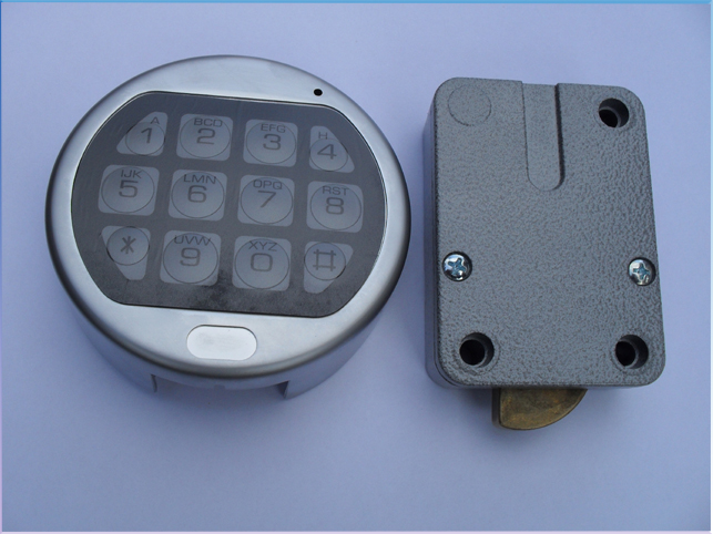 *-  1.000.000 KOMBİNASYONLU AMERİKAN  LAGARD MARKA ELEKTRONİK ŞİFRE ( 550€ )+KDV ADRESE TESLİM