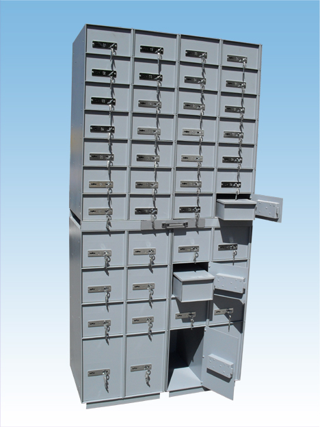 "  MK44 GÖZ BANKA KİRALIK KASASI İÇİ METAL DEN KUTULU MODEL ( 28 KÜÇÜK GÖZLÜ 12 ORTA BOY GÖZLÜ 4 BÜYÜK GÖZLÜ ) 208*100*48.5CM 500KĞ ( 4399€ )+KDV ADRESE TESLİM