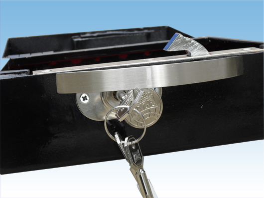 010EL ADANA TİPİ YÜKSEK GÜVENLİKLİ ZIRHLI EL KASASI 10*24*18CM 3410GR ( 389€ )+KDV ADRESE TESLİM