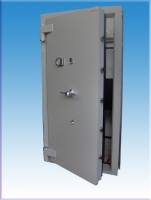 0200 AMERİKAN ELEKTRONİK ŞİFRELİ BANKA KASA DAIRE ZIRHLI KAPI, BOLME; KASALAR, CEKMECELER VB.  KIRGIZİSTAN  BANKA KASA ODA KAPISI 203*106*20CM 560KĞ ( 3900€ )+KDV ADRESE TESLİM