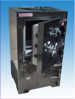 007ZM GAZİANTEP OĞUZELİ TİPİ ZIRHLI MEKANİK ŞİFRELİ ÇELİK PARA KASASI 85*45*40CM 180KĞ ( 850€ )+KDV  ADRESE TESLİM