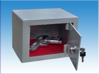 017YAP OTEL ODA TİPİ MONTAJ DELİKLİ PLASTİK SAPLI ANAHTARLI KUTU PARA KASASI 17*23*17CM 4KĞ ( 2999TL )+ KDV ADRESE TESLİM