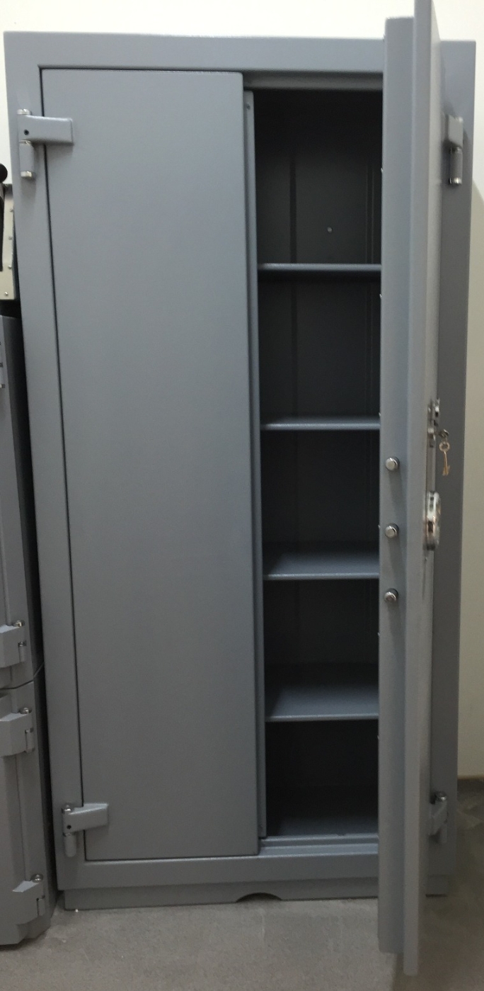 0200HST HASTANE TİPİ ANA NARKOTİK İLAÇ KASASI Dış ölçüsü h200 cm*w115 cm*d67 cm İç ölçüsü h175 cm*w96 cm*d47 cm 400 kg ( 189.999TL )+KDV ADRESE TESLİM DAHİL