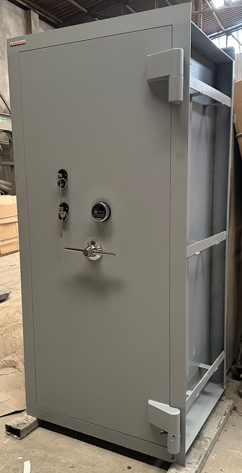 ".0206ALM ALMAN TİPİ 2 ANAHTARLI  VE 1 PARMAK İZLİ ELEKTRONİK ŞİFRELİ BANKA KASA ODA KAPISI 206*106*70CM 700KĞ ( 4999€ )+KDV ADRESE TESLİM