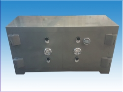 "     0150EK2A4E2A  İSTANBUL ETİLER TİPİ TAM DİJİTAL KUYUMCU BANKO MÜCEVHER KASASI ( 1 ADET AMERİKAN  ELEKTRONİK ŞİFRELİ )  80*150*60 CM 1.500KĞ ( 2250€ )+KDV ADRESE TESLİM