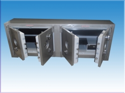 * B200GÖMMEK4E2A6 ALMAN BANKO TİPİ 4 KAPAKLI GÖMME KOLLU 2 ELEKTRONİK ŞİFRELİ OKSİJEN KESMEYE VE MATKAPLA DELMEYE KARŞI YÜKSEK GÜVENLİKLİ KUYUMCU KASASI 80*200*52CM 1900KĞ ( 2.999€ )+KDV ADRESE TESLİM