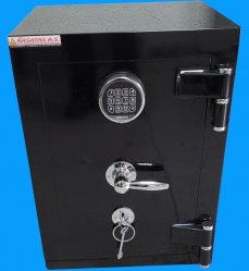 "003SPRSAN OFİZ TİPİ TEKKAPILI AYAKSIZ 2 ADET MONTAJ DELİKLİ ELEKTRONİK ŞİFRELİ VE ANAHTARLI ZIRHLI BETONLU KAPAKLI ÇELİK PARA KASASI 61*45*40CM İÇ ÖLÇÜSÜ 47*33*22CM 160KĞ ( 710€ )+KDV
