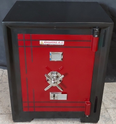 "     0002AÖ ADANA OFİS MASA ALTI  TİPİ 2 ÖZEL MAYMUNCUK AÇMAZ ANAHTARLI  ANAHTAR ALTI 7*11CM MATKAP DELMEZ ÇELİKLİ TABLA GİZLİ GÖZLÜ ÇELİK PARA KASASI 55*46*39CM 115KĞ ( 18999TL )+KDV ADRESE TESLİM