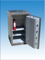 008TAKG OFİS TİPİ TANK ZIRHLI TAM OTOMATİK KİLİTLEME TERTİBATLI 2 ANAHTARLI TEKKAPILI ÇELİK PARA KASASI DIŞ ÖLÇÜSÜ 104*60*55CM İÇ ÖLÇÜSÜ 79*44*30CM 601KĞ ( 1999€ )+KDV ADRESE TESLİM 008TAKG OFİS TİPİ TANK ZIRHLI TAM OTOMATİK KİLİTLEME TERTİBATLI 2 ANAHTARLI TEKKAPILI ÇELİK PARA KASASI DIŞ ÖLÇÜSÜ 104*60*55CM İÇ ÖLÇÜSÜ 79*44*30CM 601KĞ ( 1999€ )+KDV ADRESE TESLİM