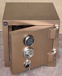 . 002UZM7CM EV VE OFİS TİPİ YÜKSEK GÜVENLİKLİ 7 CM TAM ZIRHLI ELEKTRONİK ŞİFRELİ VE ANAHTARLI ÇELİK PARA KASASI 55*55*55CM 250KĞ ( 1100 € )+KDV