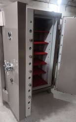 "       0190FATH ALTIN , GÜMÜŞ VE DEĞERLİ EVRAK SAKLAMAK İÇİN ÇİFT KAPILI 60 KLASÖR KAPASİTELİ  OKSİJEN İLE KESMEYE VE MATKAPLA DELMEYE KARŞI YÜKSEK GÜVENLİKLİ EVRAK ALTIN GÜMÜŞ İÇİN ÇELİK PARA KASASI H190W100D70cm 2000KĞ ( 6999€ )+KDV+KARGO