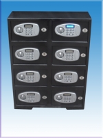 * 8 GÖZLÜ LCD EKRANDA İŞLEMLERİ GÖSTEREN ELEKTRONİK ŞİFRELİ VE ACİL AÇMA ANAHTARLI  OTEL RESEPSİYON EMANET KASASI 83*63*20CM 80KĞ ( 999€ )+KDV ADRESE TESLİM
